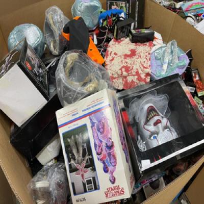 MYSTERY BOX OF ASSORTED HALLOWEEN MERCHANDISE- 50 PIECES 